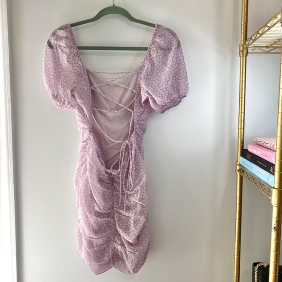 NWT Red Dress Boutique Purple Puff Sleeve Dress w/ Lace Up Open Back - Picture 4 of 16